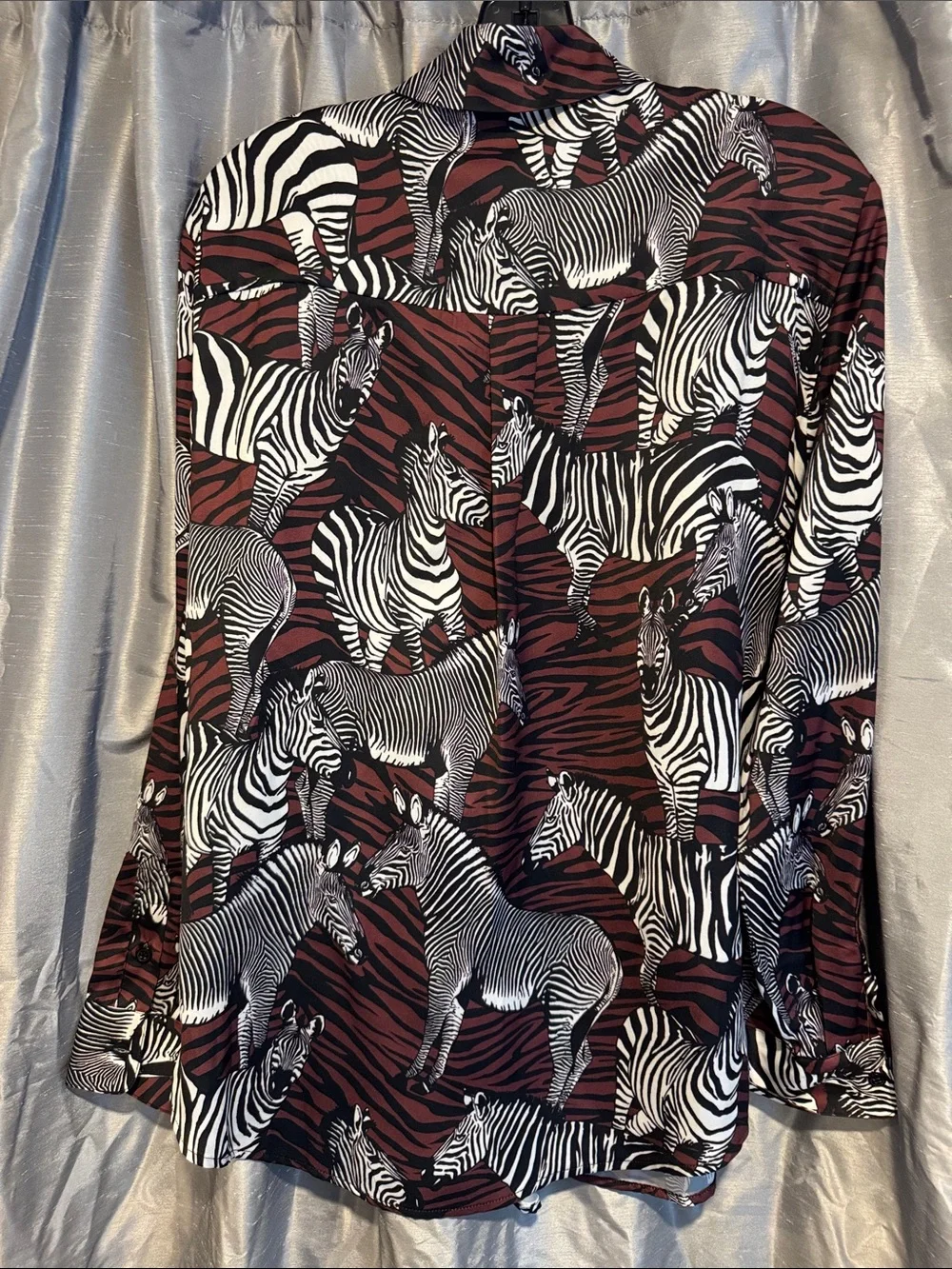 Le Superbe Zebra Posse ExBoyfriend Button Down size 6 NWT - Picture 4 of 4
